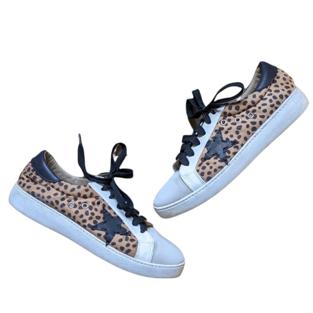 Vici Marci cheetah animal print faux suede black laces sneakers Sz 7 1/2